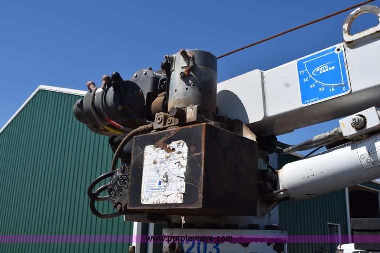 image for item K6155 2008 Ford F350 Super Duty XLT SuperCab service truck with crane