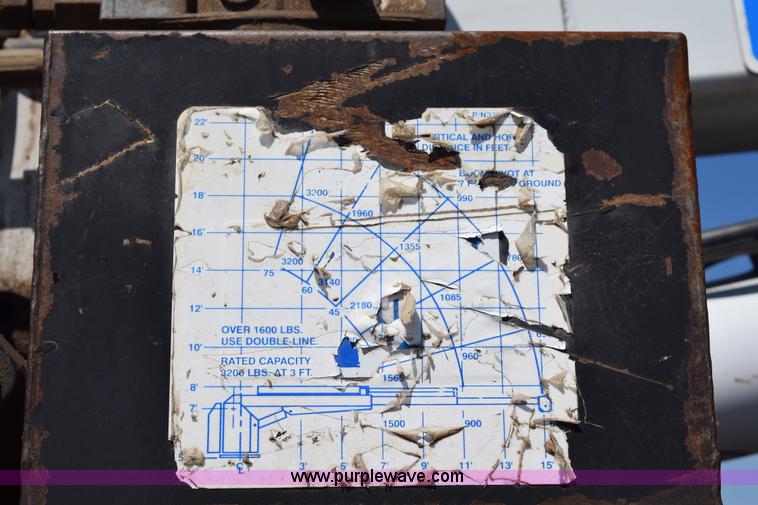 image for item K6155 2008 Ford F350 Super Duty XLT SuperCab service truck with crane