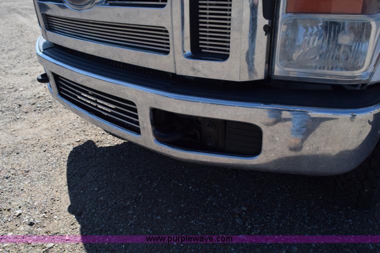 image for item K6155 2008 Ford F350 Super Duty XLT SuperCab service truck with crane