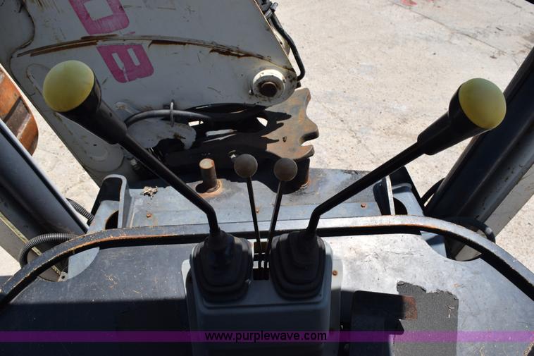 image for item K6182 2006 Terex 760B backhoe