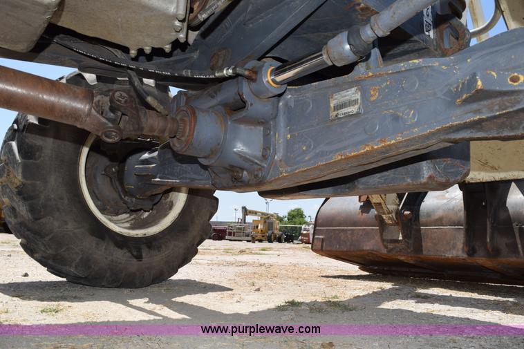 image for item K6182 2006 Terex 760B backhoe