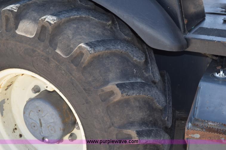 image for item K6182 2006 Terex 760B backhoe