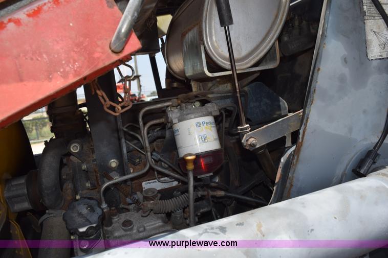 image for item K6183 2003 Terex 750 backhoe