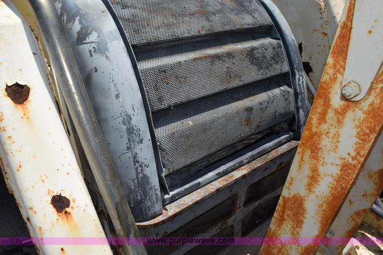 image for item K6183 2003 Terex 750 backhoe