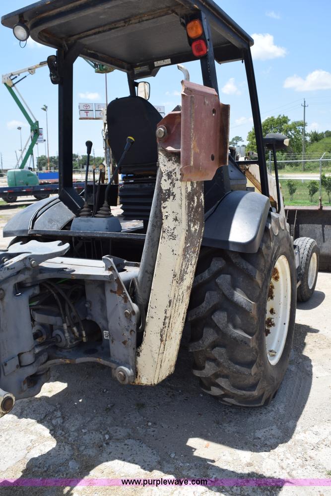 image for item K6183 2003 Terex 750 backhoe