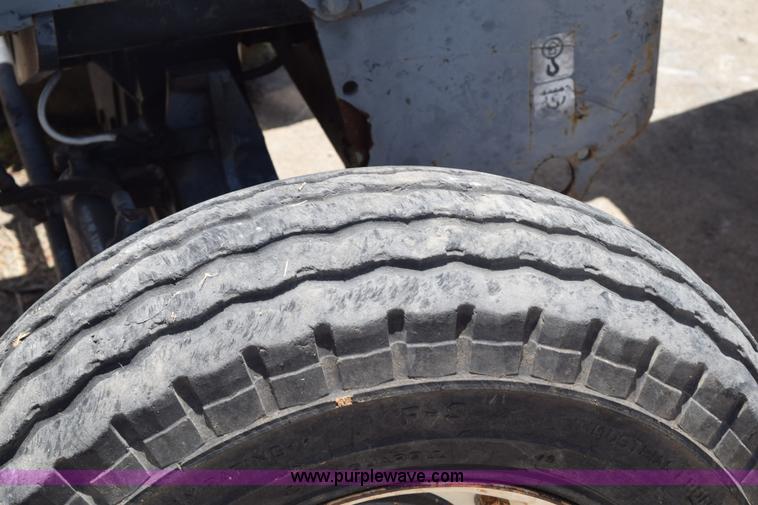 image for item K6183 2003 Terex 750 backhoe