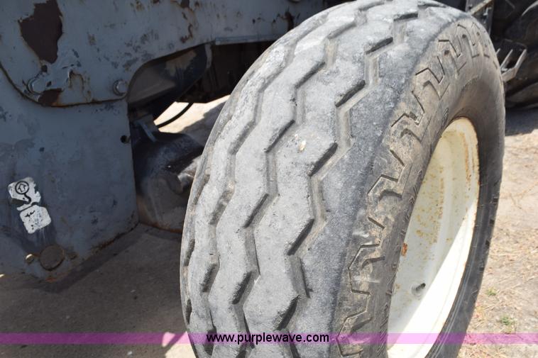 image for item K6183 2003 Terex 750 backhoe