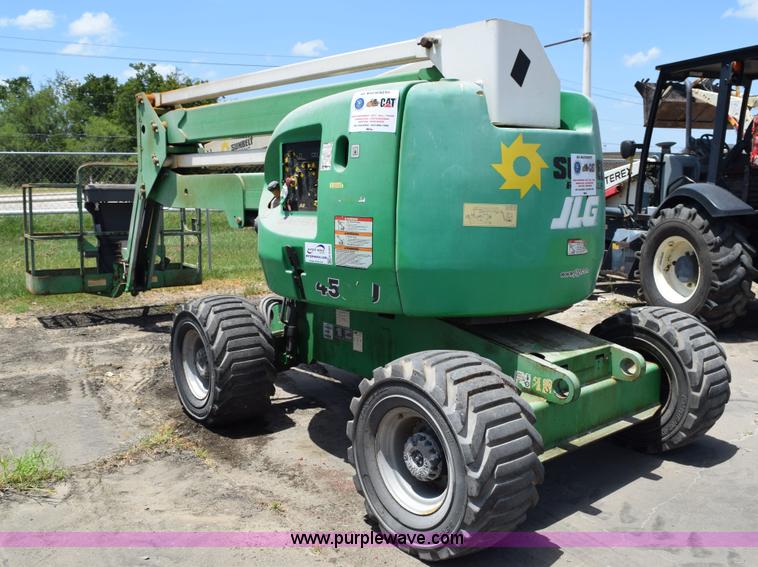 image for item K6184 2007 JLG 450AJ boom lift