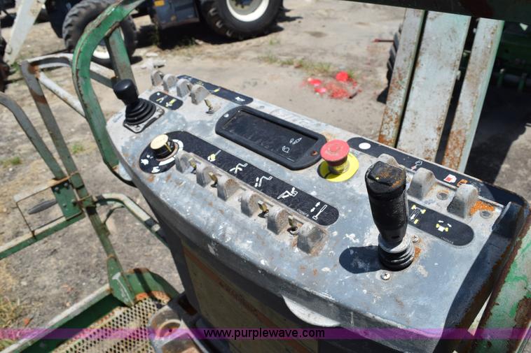 image for item K6184 2007 JLG 450AJ boom lift