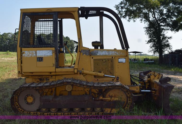 image for item K6190 1999 John Deere 650G dozer