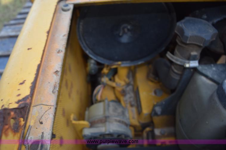 image for item K6190 1999 John Deere 650G dozer