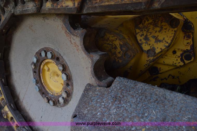 image for item K6190 1999 John Deere 650G dozer