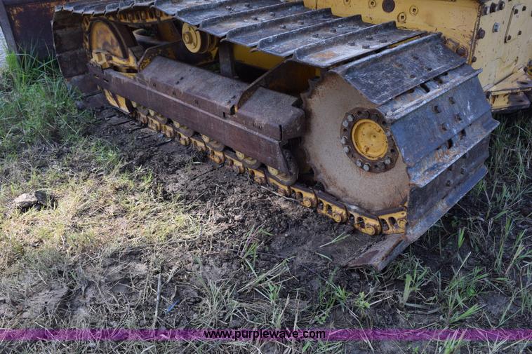 image for item K6190 1999 John Deere 650G dozer