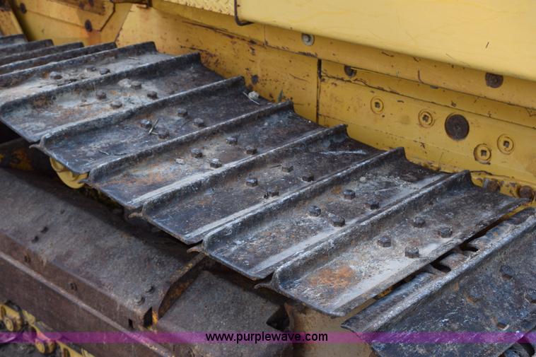 image for item K6190 1999 John Deere 650G dozer