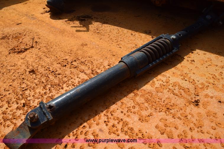 image for item K6199 2001 International 4900 dump truck