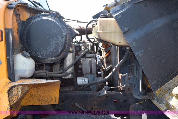 image for item K6200 1998 International 4900 dump tuck