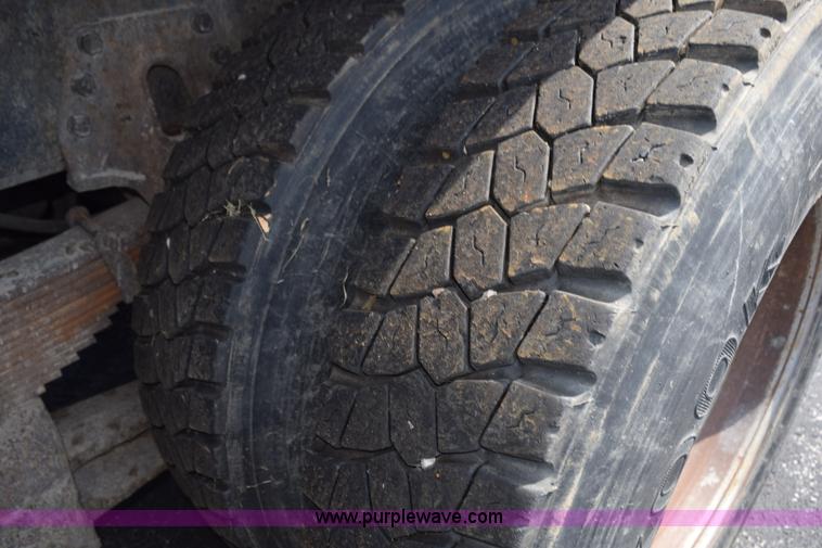 image for item K6200 1998 International 4900 dump tuck