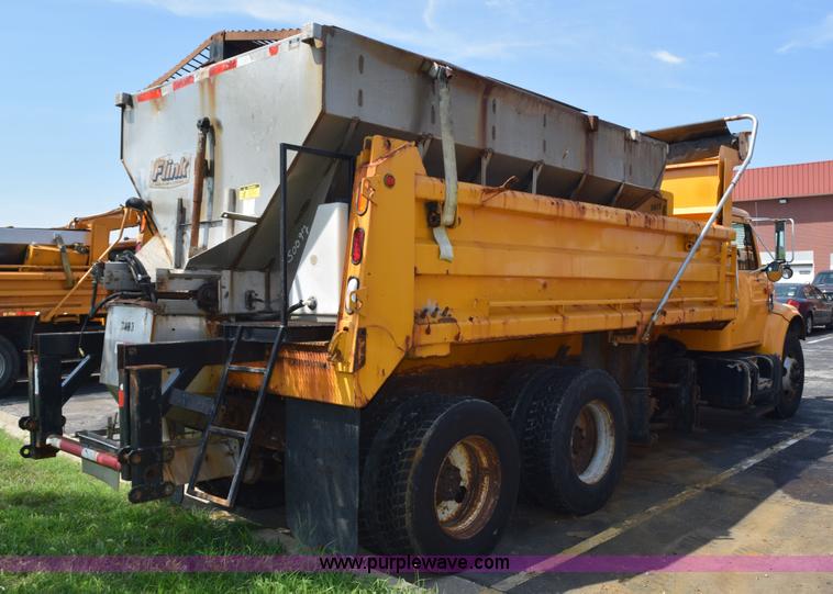 image for item K6201 1999 International 4900 dump truck