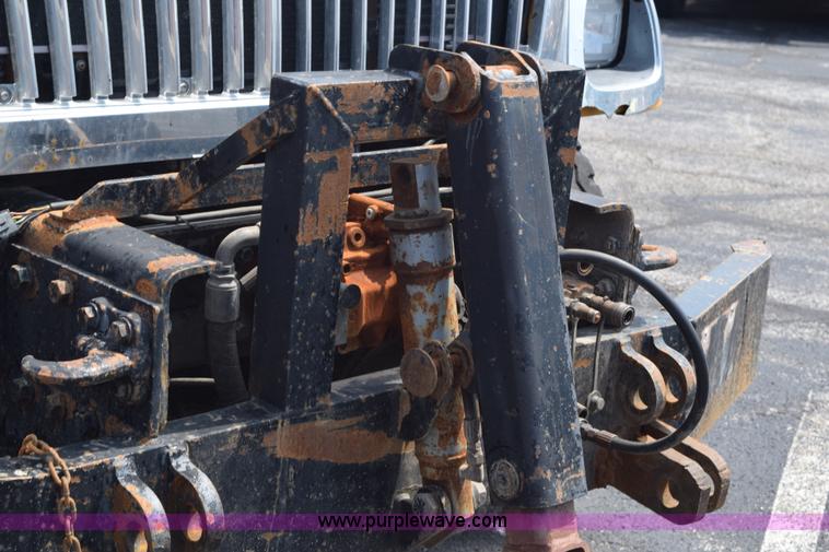 image for item K6202 2006 International 7500 dump truck