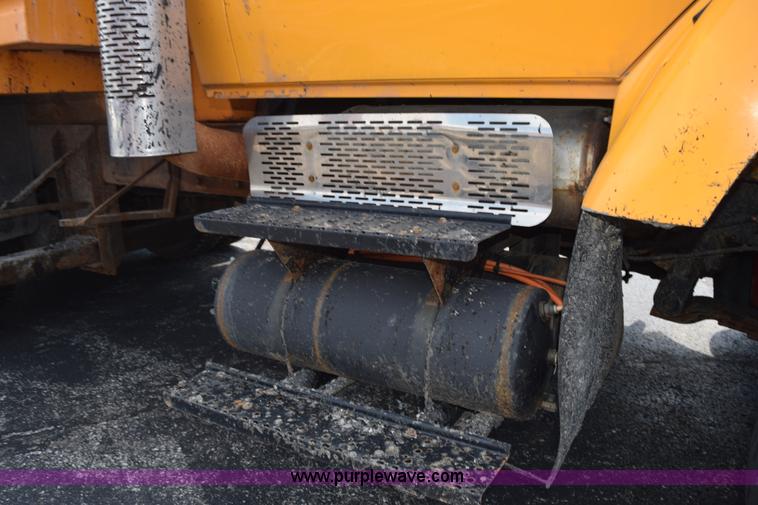 image for item K6202 2006 International 7500 dump truck