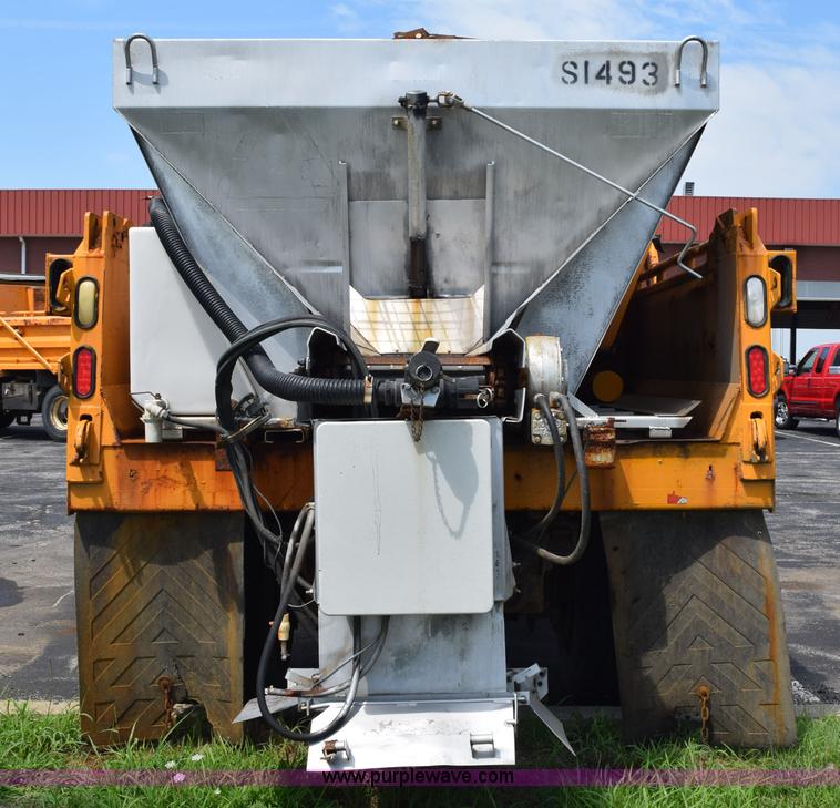 image for item K6203 2000 International 4900 dump truck