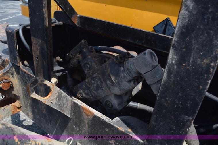 image for item K6204 1996 International 4900 dump truck