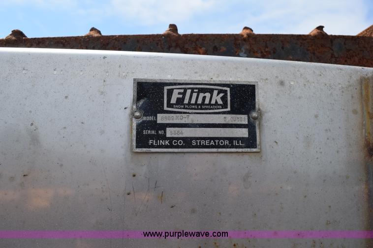 image for item K6204 1996 International 4900 dump truck