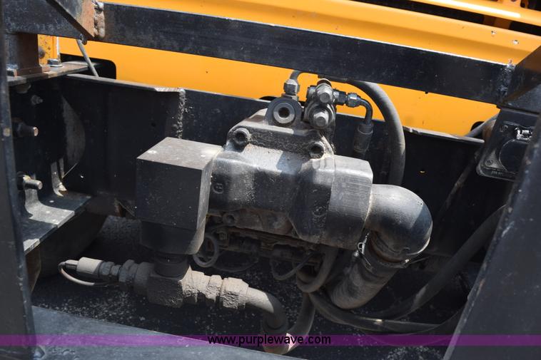 image for item K6206 2002 International 4900 dump truck