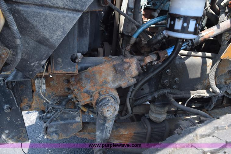 image for item K6207 2006 International 7400 dump truck