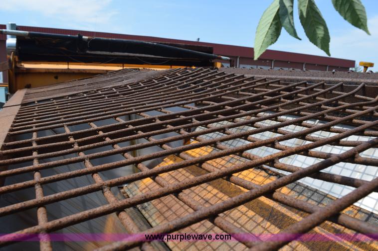 image for item K6208 2002 International 4900 dump truck