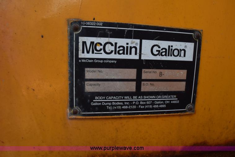 image for item K6209 2000 International 4900 dump truck