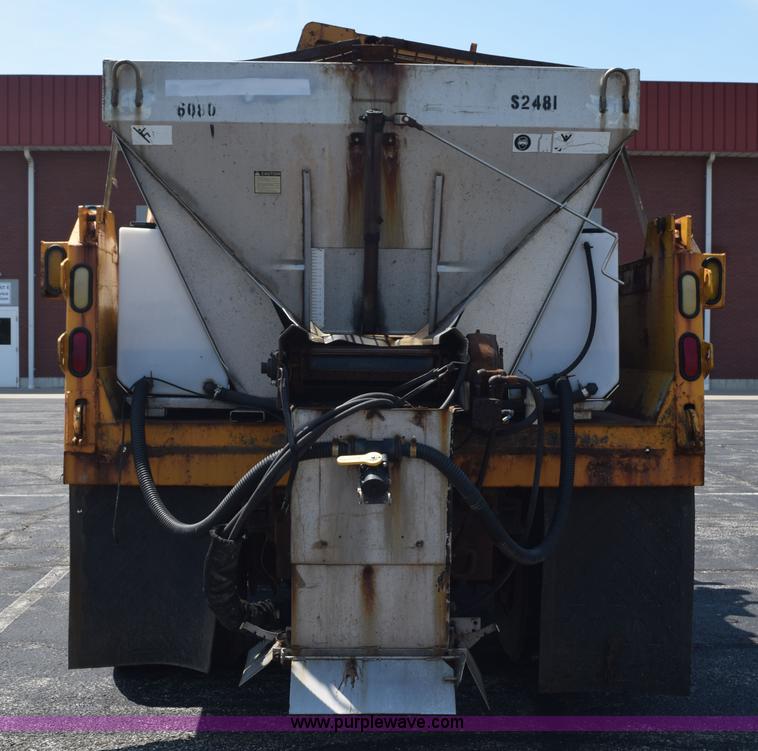 image for item K6211 2000 International 4900 dump truck