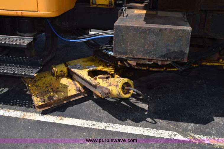 image for item K6212 2000 International 4900 dump truck