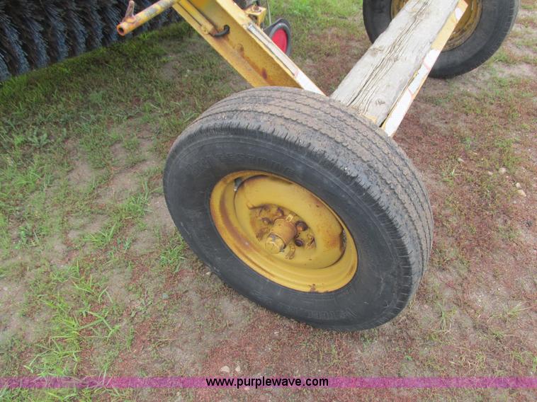 image for item K6500 Henke UB-8 broom