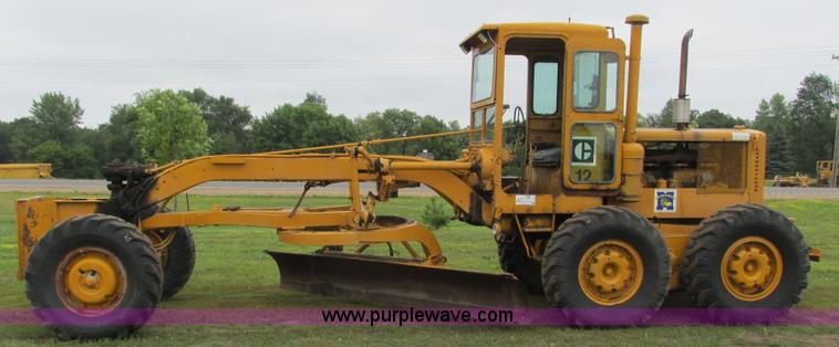 image for item K6501 1959 Caterpillar 12 rigid frame motor grader