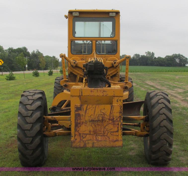 image for item K6501 1959 Caterpillar 12 rigid frame motor grader