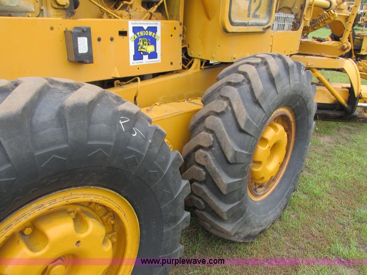 image for item K6501 1959 Caterpillar 12 rigid frame motor grader
