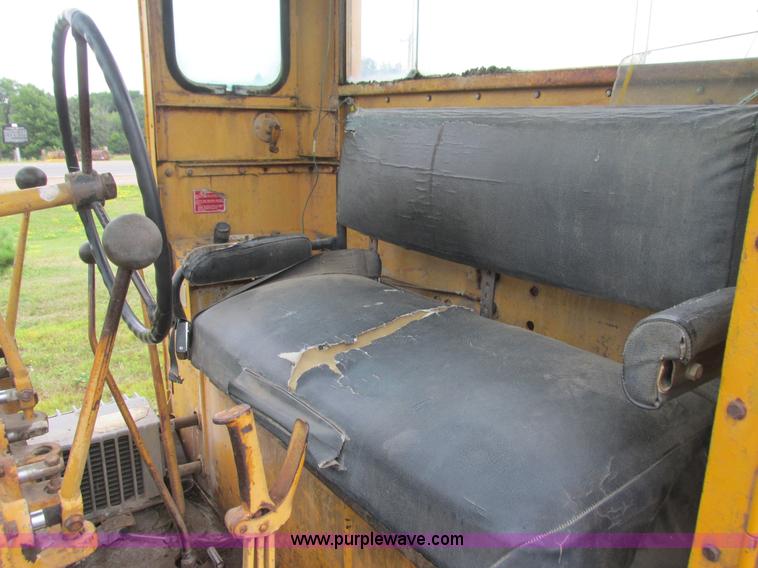 image for item K6501 1959 Caterpillar 12 rigid frame motor grader