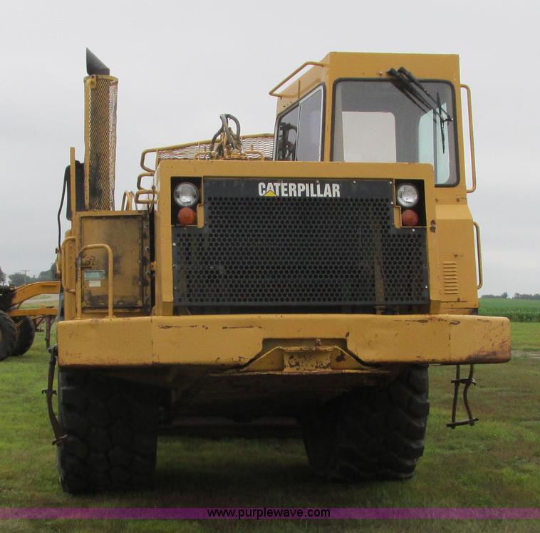 image for item K6502 1988 Caterpillar 615C elevating scraper