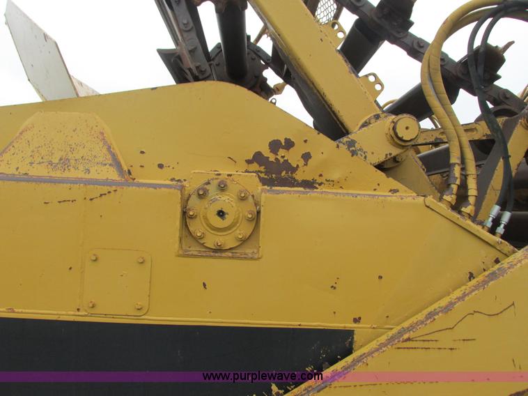 image for item K6502 1988 Caterpillar 615C elevating scraper