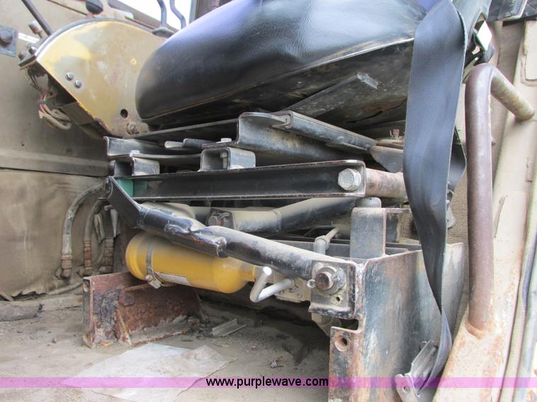 image for item K6502 1988 Caterpillar 615C elevating scraper