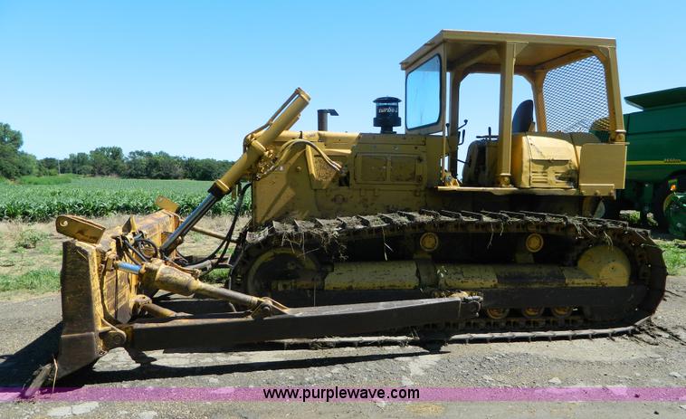 image for item K8146 1978 Komatsu D65P dozer