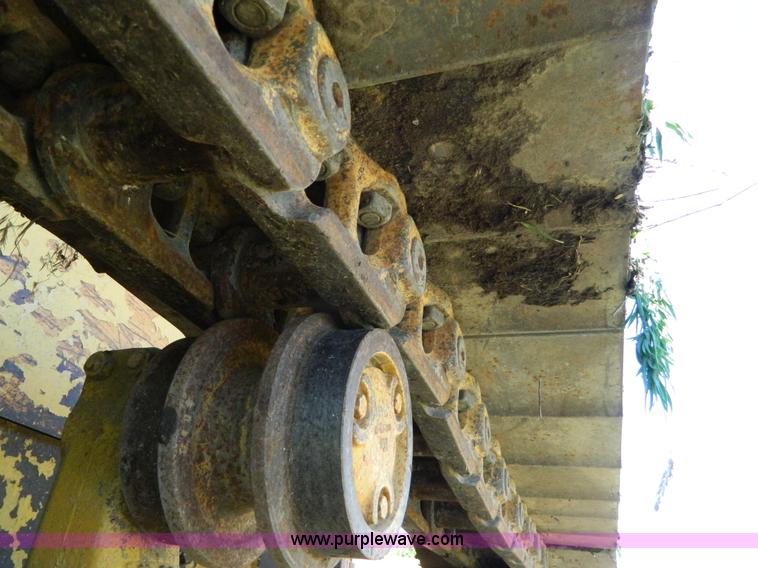 image for item K8146 1978 Komatsu D65P dozer