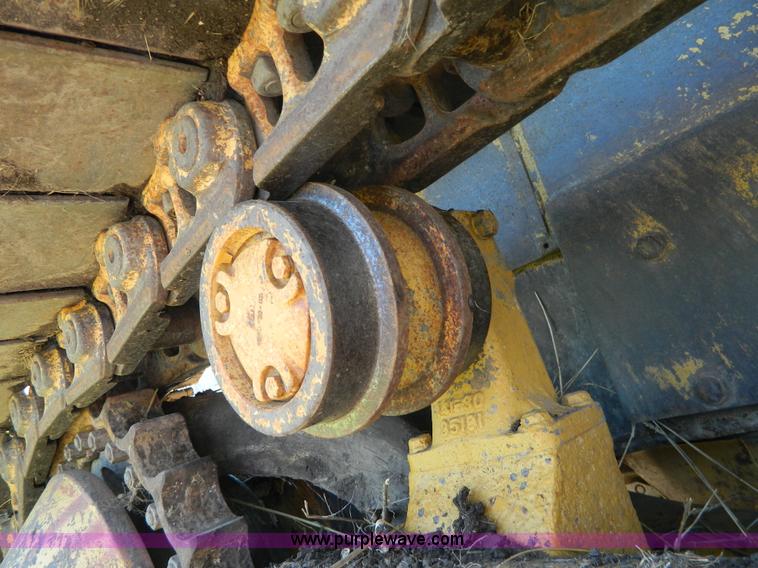 image for item K8146 1978 Komatsu D65P dozer