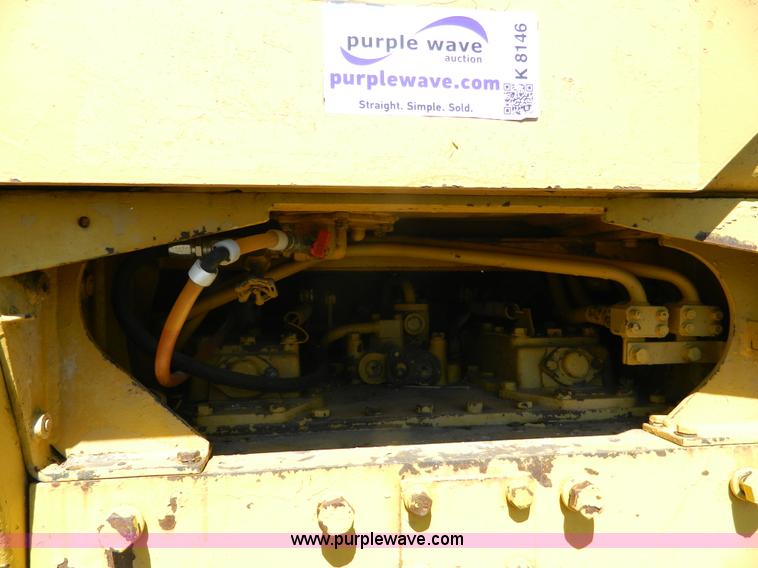 image for item K8146 1978 Komatsu D65P dozer