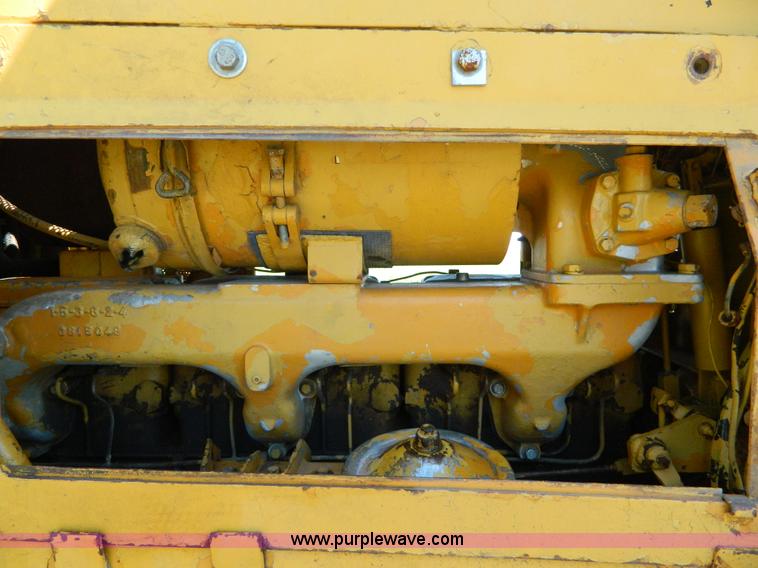 image for item K8146 1978 Komatsu D65P dozer