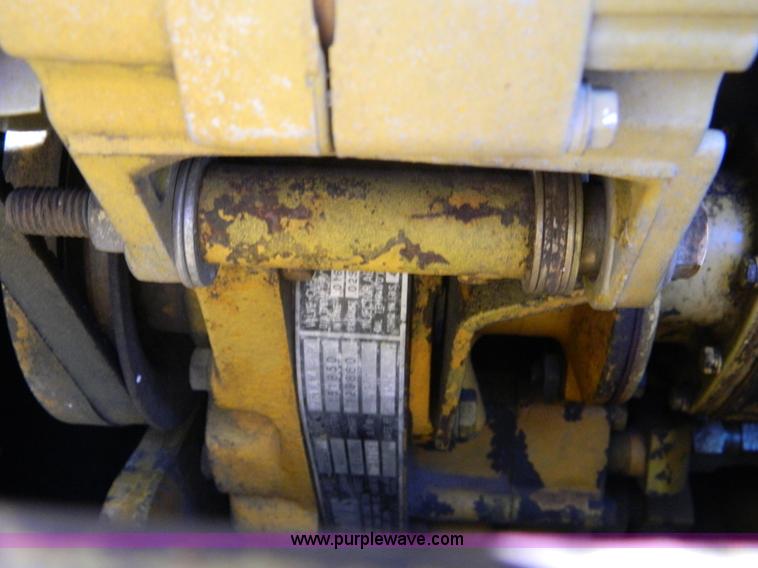 image for item K8146 1978 Komatsu D65P dozer