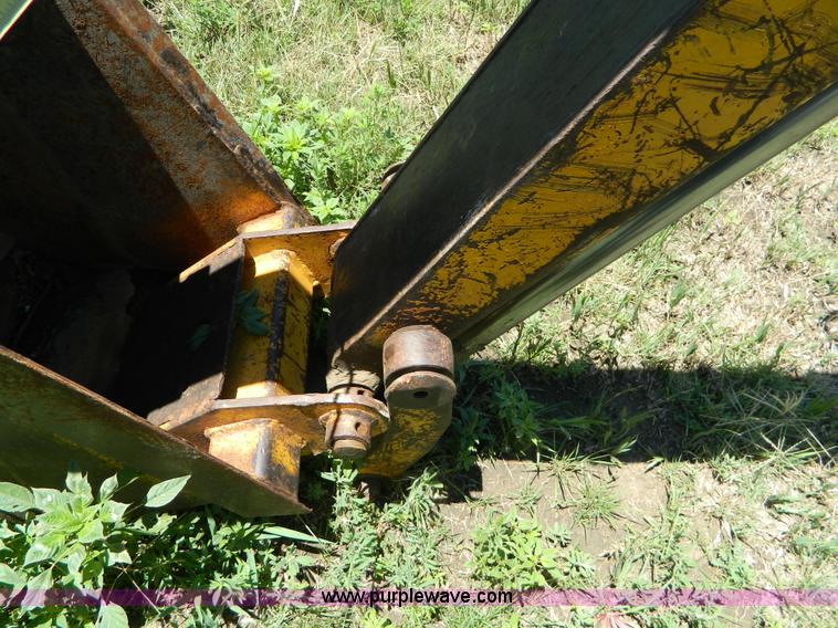 image for item K8147 International 3514 backhoe