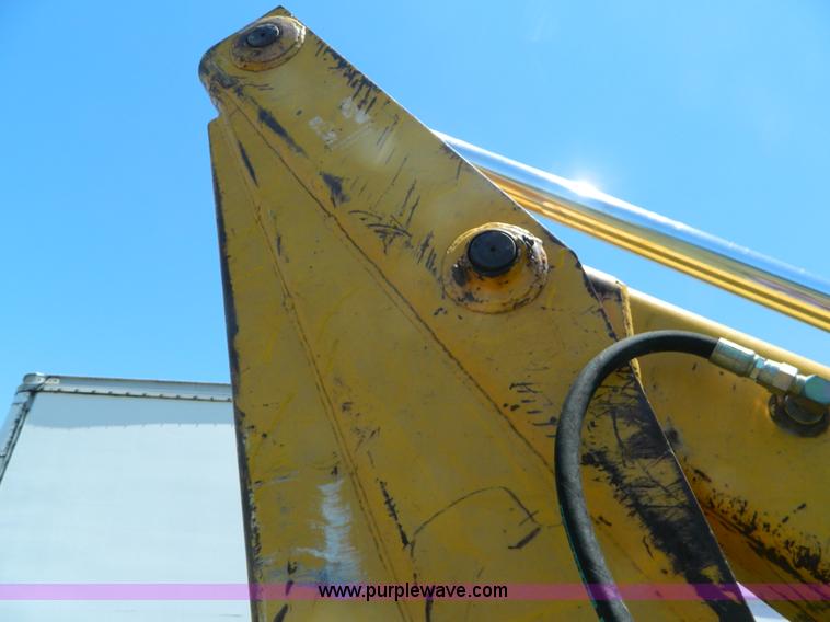 image for item K8147 International 3514 backhoe