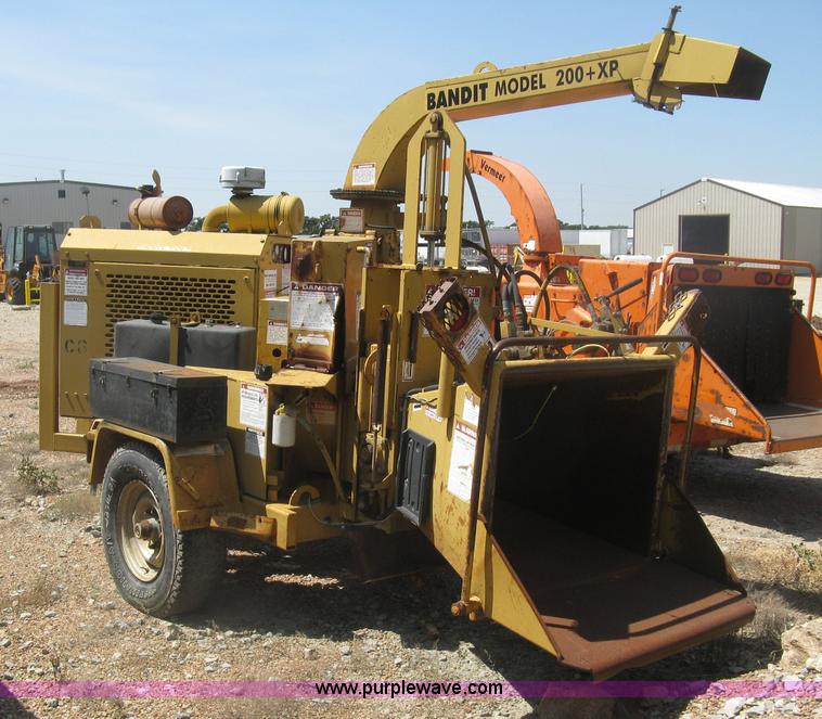 image for item K8702 Brush Bandit 200 XP chipper